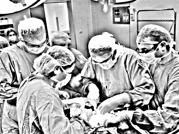 Prof.Dr.Yusuf Alper Kılıç is operating on a patient...